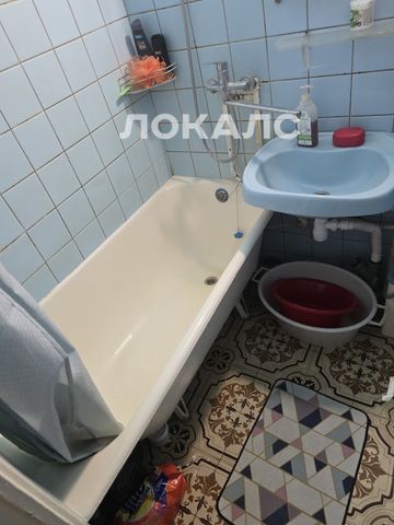 Снять комнату на г Москва, ул 26-ти Бакинских Комиссаров, д 4 к 4, метро Юго-Западная, г. Москва