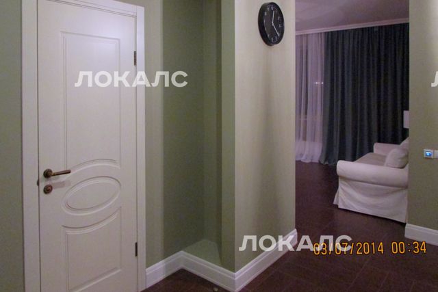 Сдается трехкомнатная квартира на МО, Красногорский район, деревня Глухово, ул. Рублевское предместье, д. 8, г. Москва