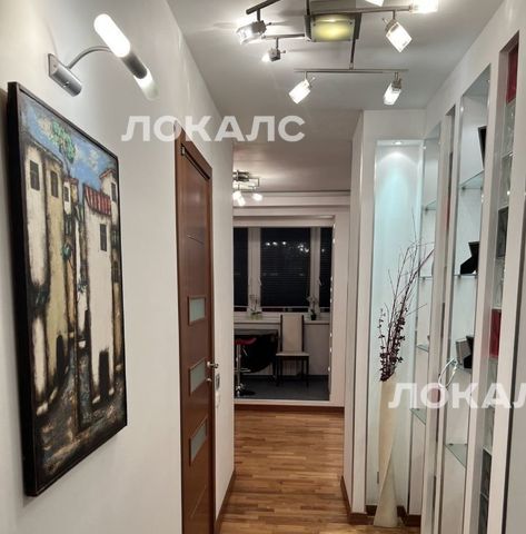 Снять 3-к квартиру на Сеславинская улица, 12К2, г. Москва