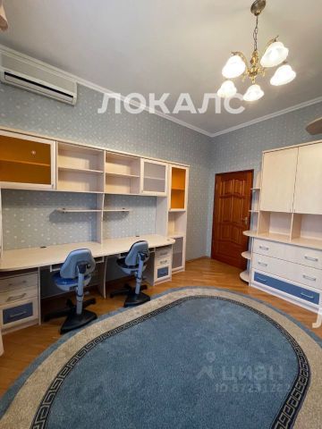 Снять 3-комнатную квартиру на Ленинский проспект, 68/10, метро Университет, г. Москва