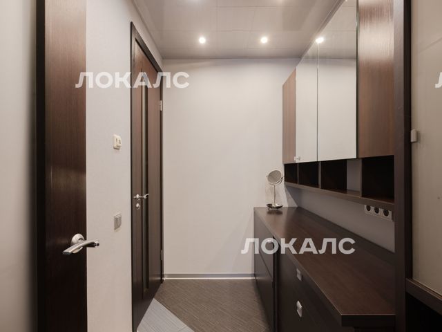 Сдается 4-к квартира на г Санкт-Петербург, Константиновский пр-кт, д 1/24, метро Чкаловская, г. Санкт-Петербург