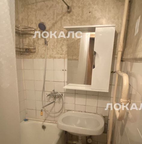 Сдаю трехкомнатную квартиру на Гвардейская улица, 9К1, метро Кунцевская, г. Москва