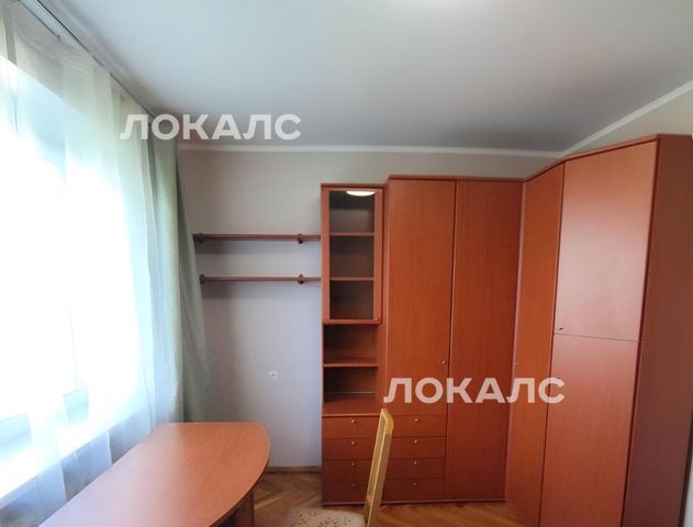 Сдам 4-к квартиру на Ружейный переулок, 4С3, метро Смоленская (Арбатско-Покровская линия), г. Москва