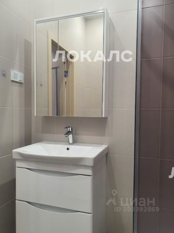 Сдается однокомнатная квартира на г Москва, Волоколамское шоссе, д 71 к 1, метро Спартак, г. Москва