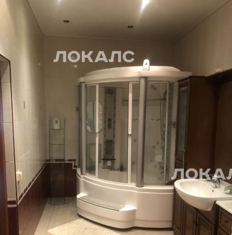 Аренда четырехкомнатной квартиры на Мичуринский проспект, 29, метро Раменки, г. Москва