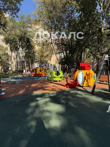 Сдается 2к квартира на г Москва, ул Заморёнова, д 14-16, метро Баррикадная, г. Москва