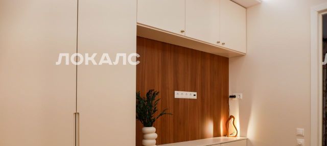 Сдам 3к квартиру на Никулинская улица, 8к3, метро Озёрная, г. Москва