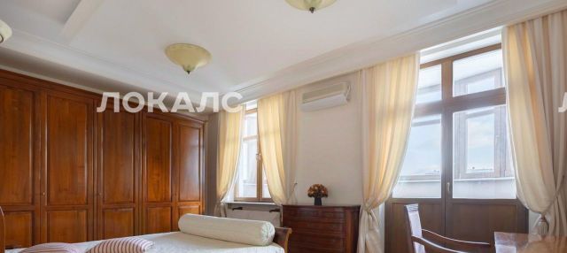 Снять 3х-комнатную квартиру на Краснопролетарская улица, 7, метро Тверская, г. Москва