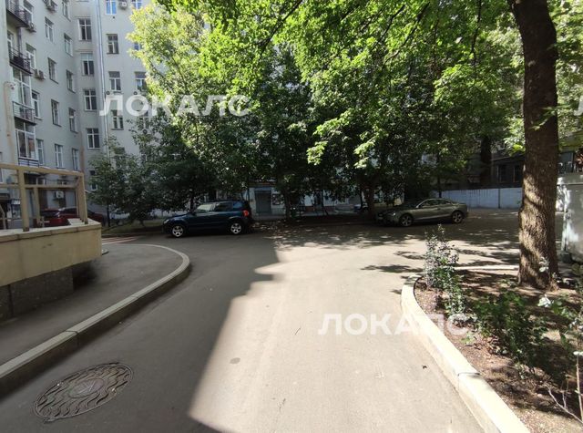 Сдается 1-комнатная квартира на г Москва, ул Арбат, метро Смоленская (Филевская линия), г. Москва