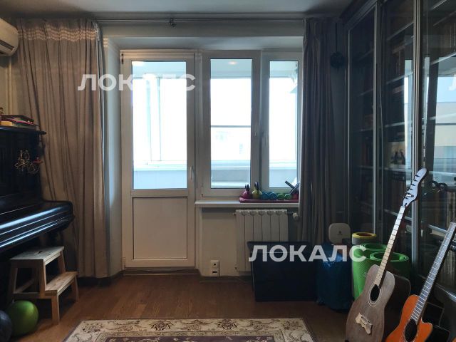 Сдаю однокомнатную квартиру на г Москва, ул Усачёва, д 40, метро Спортивная, г. Москва