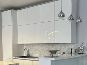 3-к кв. Красноярский край, Красноярск ул. Авиаторов, 21 (12000.0 м²)