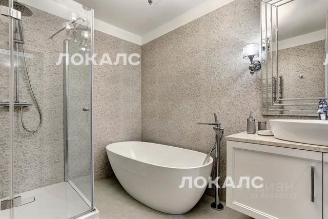 Сдаю 4-комнатную квартиру на Садовническая улица, 57С1, метро Новокузнецкая, г. Москва