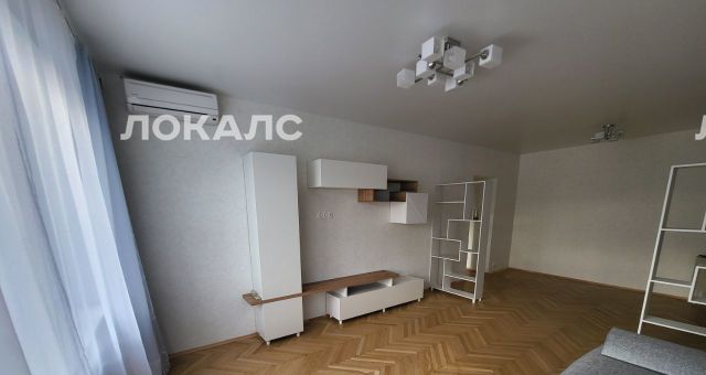 Сдаю 3-комнатную квартиру на Никитский бульвар, 17, метро Краснопресненская, г. Москва