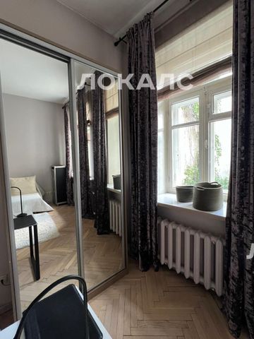 Сдается комната на г Москва, 2-й Обыденский пер, д 13, метро Кропоткинская, г. Москва