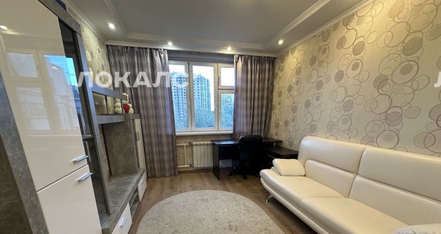 Аренда 3х-комнатной квартиры на Новозаводская улица, 8К3, метро Фили, г. Москва
