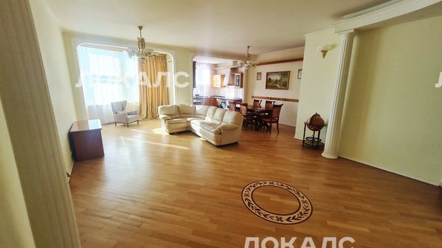 Сдаю 4-к квартиру на г Москва, пр-кт Маршала Жукова, д 30, метро Октябрьское поле, г. Москва