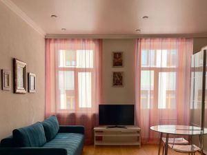 2к квартира около метро Кропоткинская