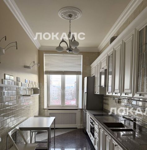 Аренда 2-к квартиры на Садовая-Триумфальная улица, 4/10, метро Тверская, г. Москва