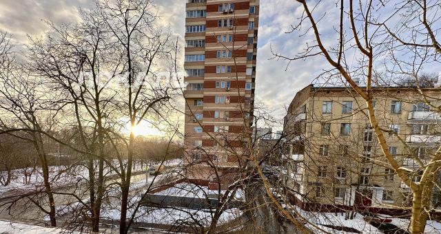 Снять однокомнатную квартиру на Карамышевская набережная, 10к1, метро Панфиловская, г. Москва