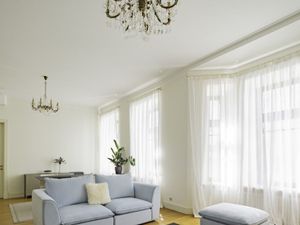 4-к кв. Москва ул. Спиридоновка, 34С2 (145.0 м²)