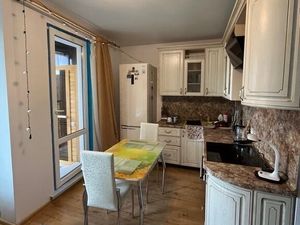 Квартира-студия: Санкт-Петербург, Среднерогатская улица, 16к5 (28 м²)