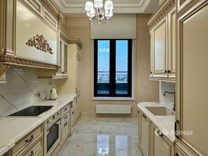 3-комнатная квартира: Москва, Ярцевская улица, 34к2 (135 м²)
