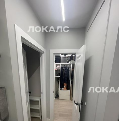 Сдаю 3-комнатную квартиру на проспект 60-летия Октября, 17, метро Ленинский проспект, г. Москва