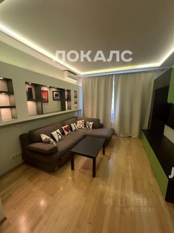 Сдается трехкомнатная квартира на улица Герасима Курина, 16, метро Пионерская, г. Москва