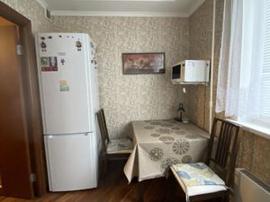 1 комнатная квартира на метро Лухмановская