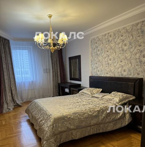 Сдаю четырехкомнатную квартиру на улица Барышиха, 33К1, метро Волоколамская, г. Москва