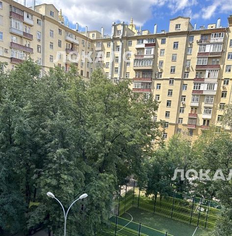 Сдаю 3-комнатную квартиру на Глубокий переулок, 1/2, метро Баррикадная, г. Москва