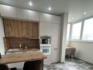 1 комнатная квартира на метро Бунинская аллея