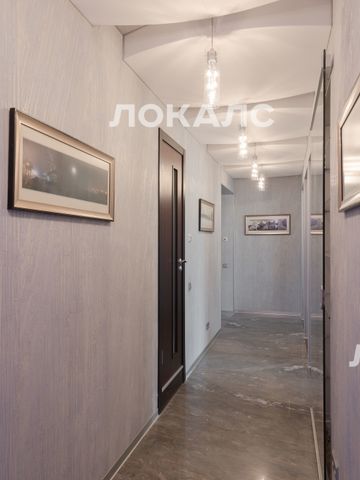 Сдаю 4-к квартиру на г Санкт-Петербург, Константиновский пр-кт, д 1/24, метро Чкаловская, г. Санкт-Петербург