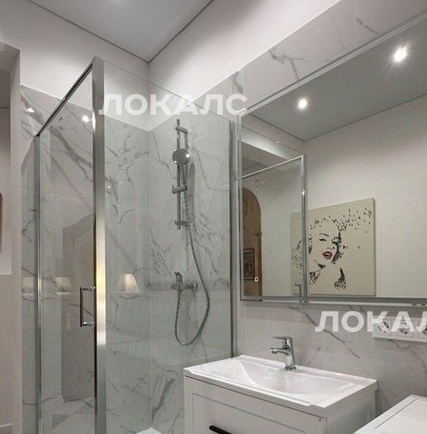 Сдам 4-комнатную квартиру на Малая Бронная улица, 20С2, г. Москва