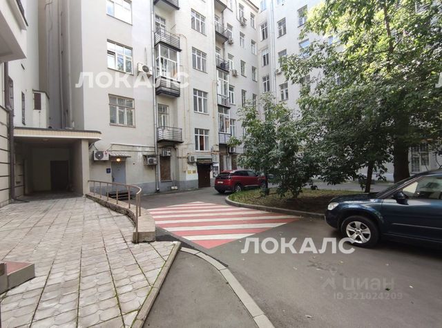 Сдаю 1к квартиру на г Москва, ул Арбат, метро Смоленская (Филевская линия), г. Москва