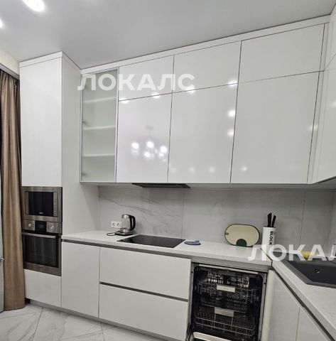 Сдаю 2-к квартиру на Октябрьская улица, 67, метро Савёловская, г. Москва