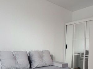 1-к кв. Москва Новоостаповская ул., 7к1 (35.0 м²)