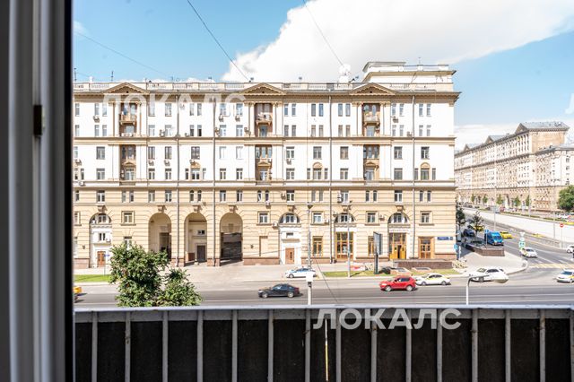 Сдается трехкомнатная квартира на г Москва, Скатертный пер, д 15, метро Арбатская (Филевская линия), г. Москва