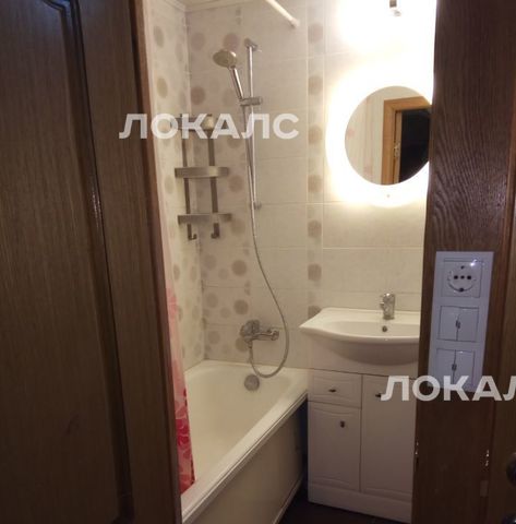 Аренда трехкомнатной квартиры на улица Академика Волгина, 5, метро Калужская, г. Москва