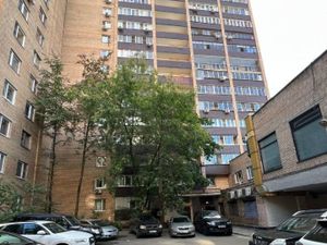 Двушка около метро Достоевская