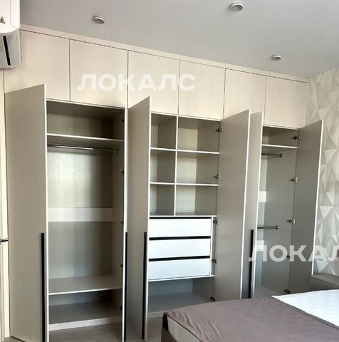 Сдам 3к квартиру на улица Петра Алексеева, 14, г. Москва