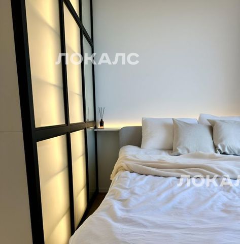 Сдаю 2к квартиру на улица Сокольнический Вал, 1, метро Рижская, г. Москва