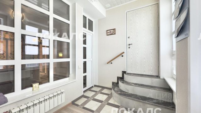 Сдаю четырехкомнатную квартиру на улица Рословка, 10К5, метро Митино, г. Москва