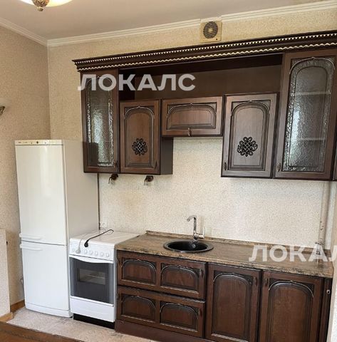 Сдаю 3-к квартиру на улица Панфилова, 10, метро Сокол, г. Москва