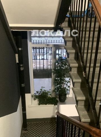 Аренда трехкомнатной квартиры на Большая Серпуховская улица, 34К6, метро Полянка, г. Москва