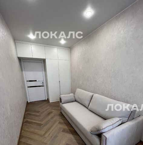 Сдается трехкомнатная квартира на улица Яворки, 1к3, метро Ольховая, г. Москва
