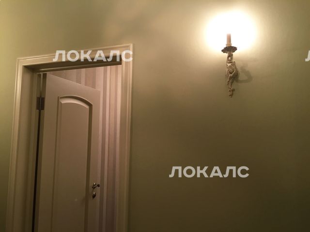 Сдам трехкомнатную квартиру на г Москва, ул Мосфильмовская, д 39 к 1, метро Киевская, г. Москва
