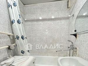2-к кв. Нижегородская область, Нижний Новгород ул. Мельникова, 10 (45.5 м²)
