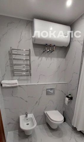 Сдаю 3-к квартиру на переулок Луков, 7, метро Чистые пруды, г. Москва