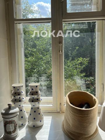 Сдается комната на г Москва, 2-й Обыденский пер, д 13, метро Кропоткинская, г. Москва